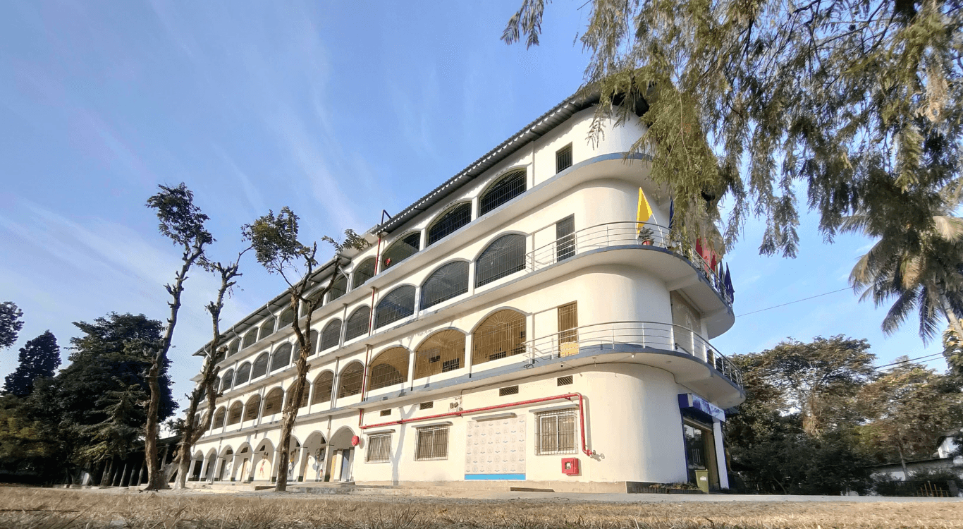 Caesar School Building